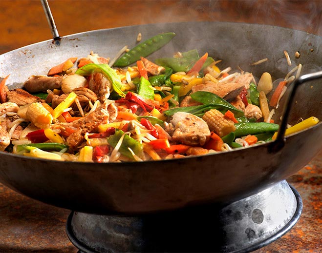 Salteado de pollo de Sichuan