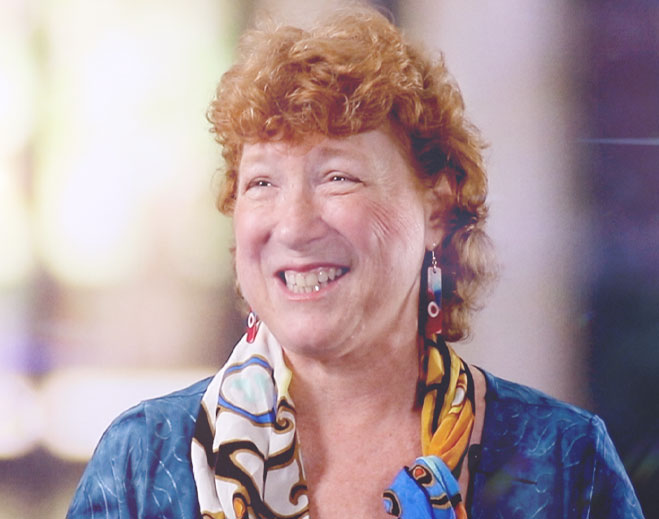 Teresa Van de Castle